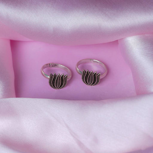 Zen Lotus Bloom Toe Rings