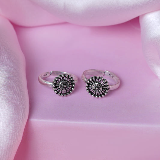 Aura Orbit Midi Toe Ring