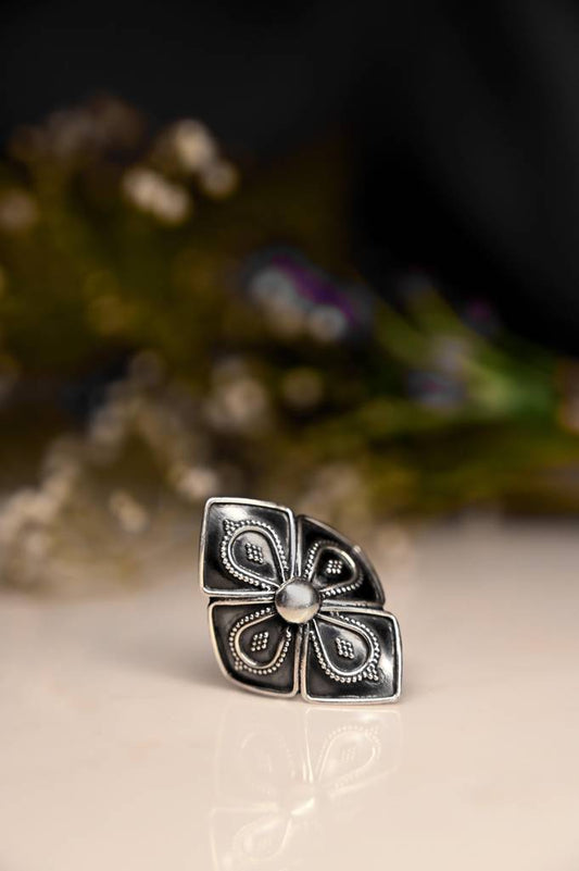 Radiant Filigree Petal Ring