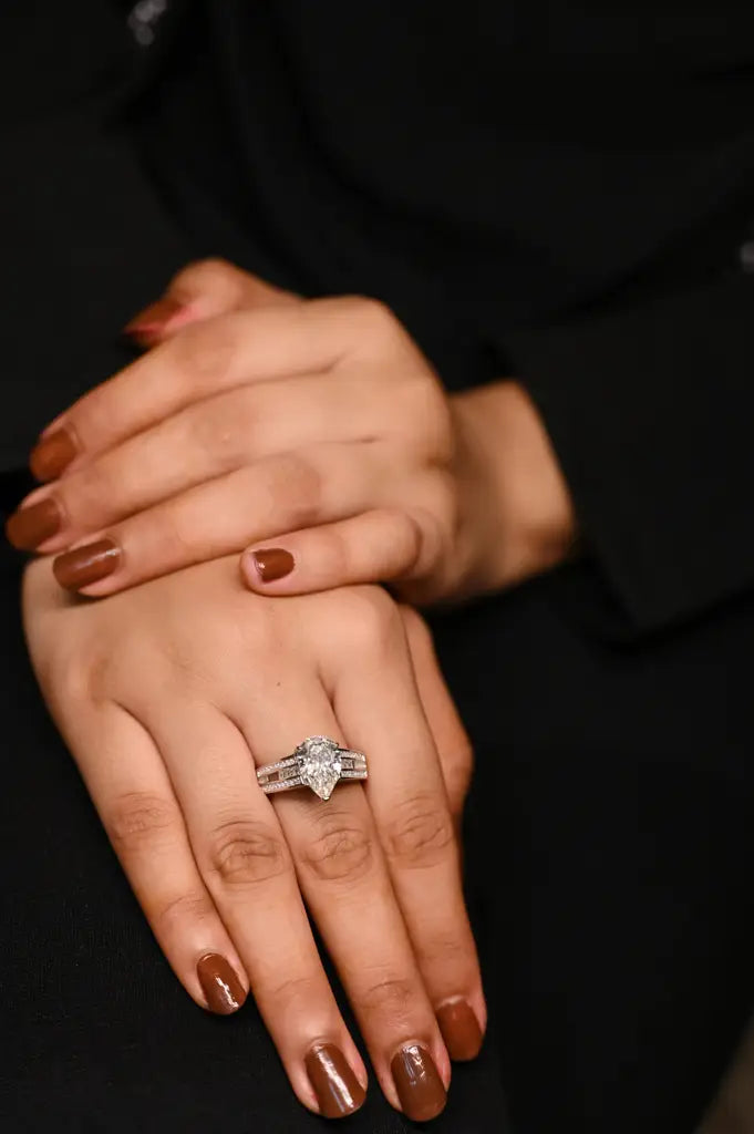 Majestic Teardrop Moissanite Ring